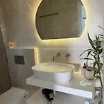 Apartamento Minimal Cream Pool-front In *