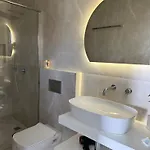 Apartamento Minimal Cream Pool-front In *