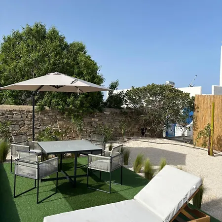Minimal Cream Pool-front In Parikia (Paros)